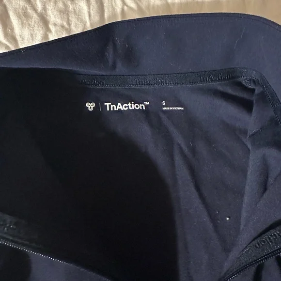 Aritzia TNA Action Navy Zip Up - Picture 2 of 3